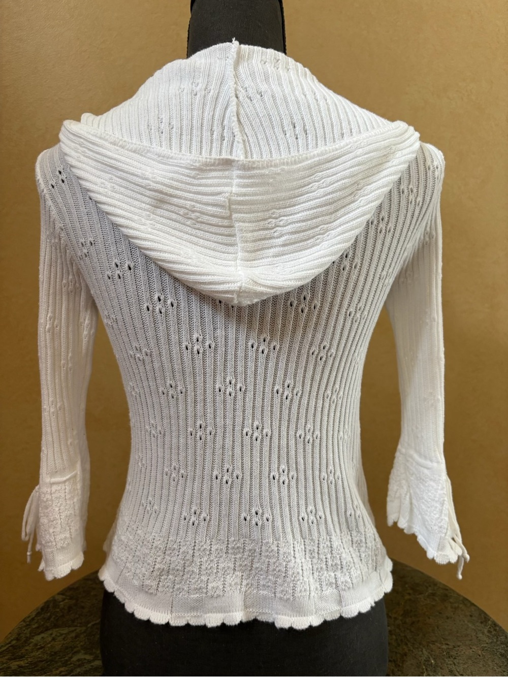Vintage - Rave Girl - White Hooded Eyelet Knit Top with Drawstring - Picture 5 of 9